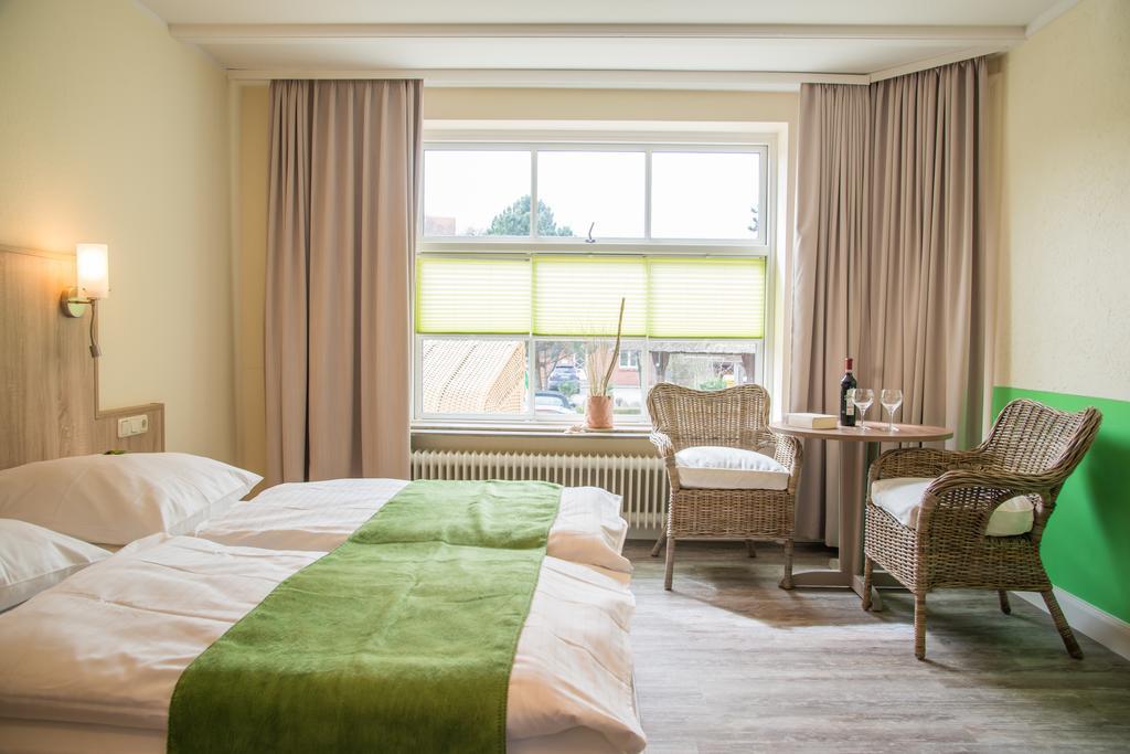 Duenen Stuuv Hotel Санкт Петер-Ординг Стая снимка