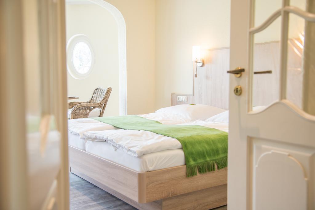 Duenen Stuuv Hotel Санкт Петер-Ординг Стая снимка